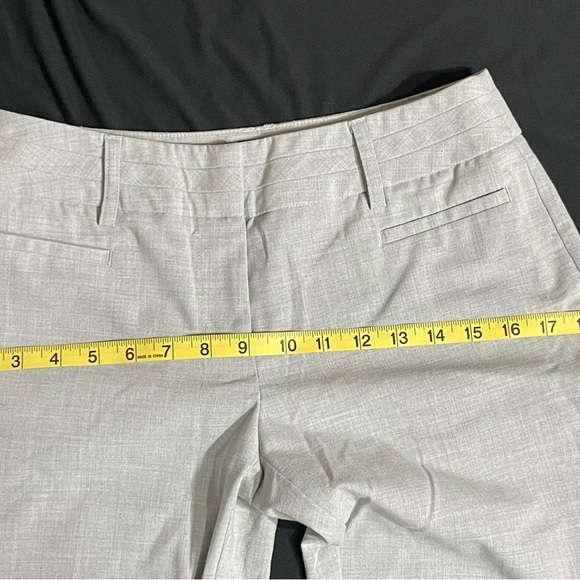Apt. 9 Women's Gray Curvy Fit Straight Leg Trousers, Sz 2, Excellent Condition - Picture 10 of 16